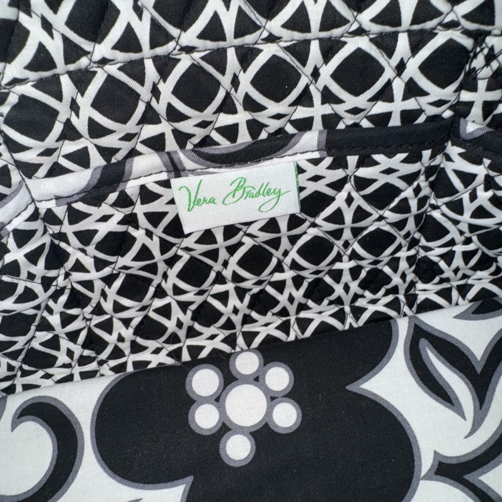 New Vera Bradley Bag~ Black & White ~ 11 1/2”W x 8”T - Picture 9 of 10